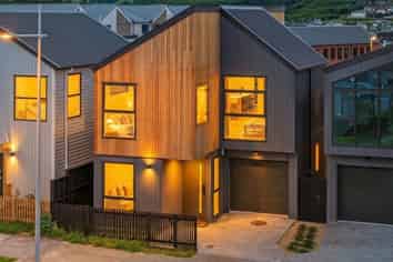 14 Kiokio Street, Long Bay