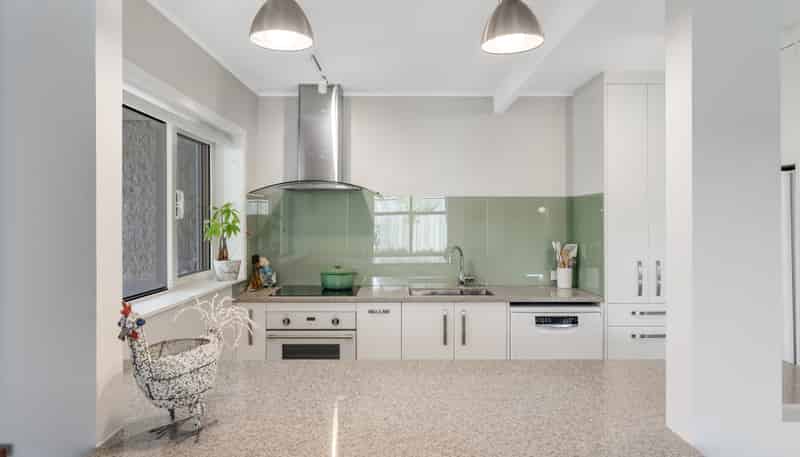 2/13A Wilbur Place, Sunnyhills