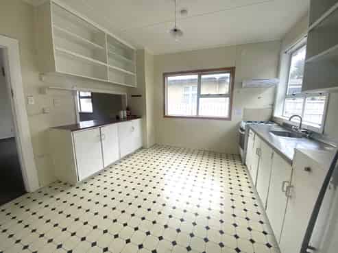 416 Broadway, Miramar