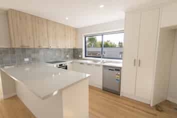 62 Thompson Street, Cambridge