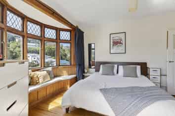 6 Tiketike Way, Brooklyn