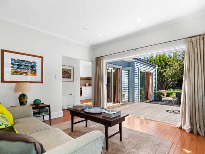 43 Colombo Street, Cashmere