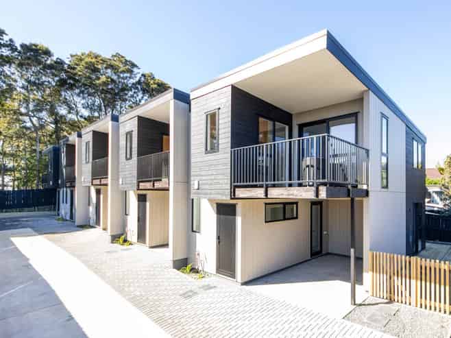 4/9 Selago Place, Manurewa