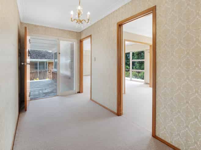 96 Lawrence Crescent, Hill Park