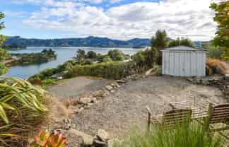 73 Oxley Crescent, Broad Bay