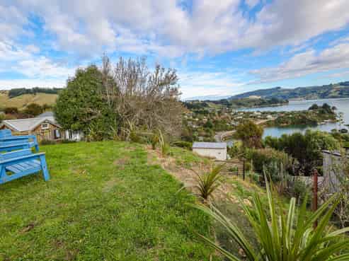 73 Oxley Crescent, Broad Bay