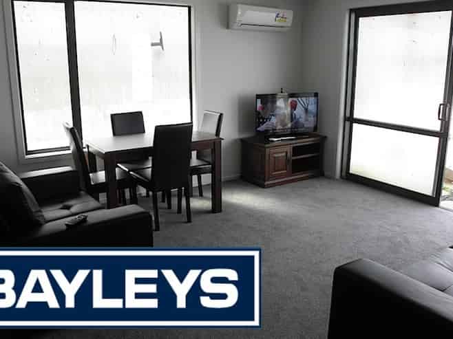 Flat A, Rm/80 Manor Place, Dunedin Central