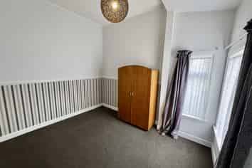 2/508 Gloucester Street, Linwood