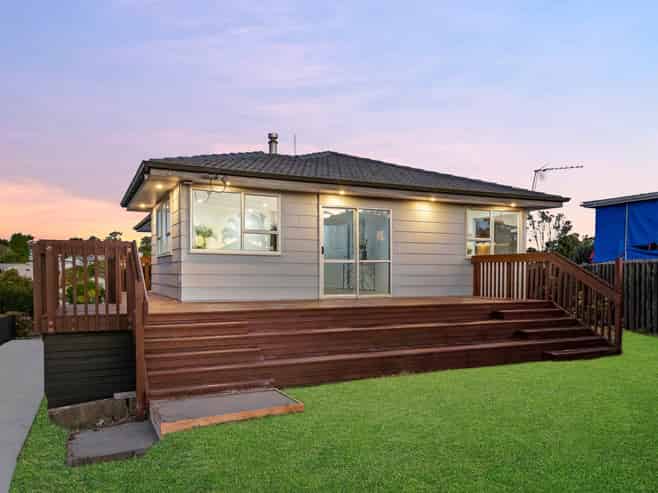 20 Forest Hill Road, Henderson