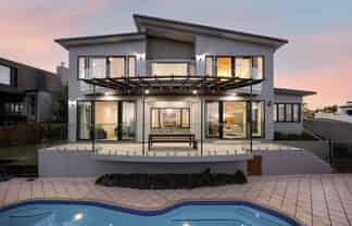 64 Seacrest Drive, West Harbour