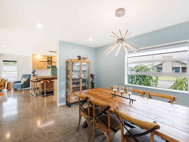 2 Chestnut Close, Kelvin Grove