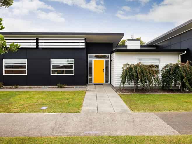 2 Chestnut Close, Kelvin Grove