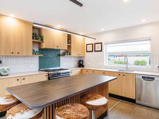 2 Chestnut Close, Kelvin Grove