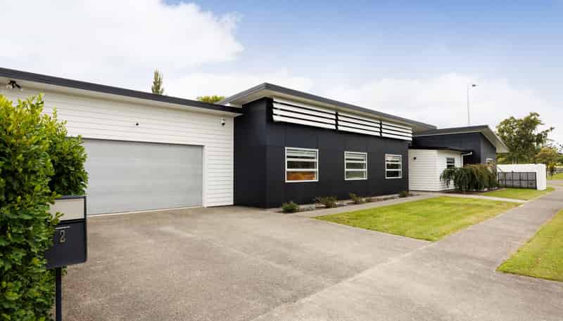 2 Chestnut Close, Kelvin Grove