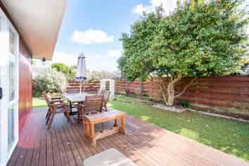 4 Wikiriwhi Crescent, West End