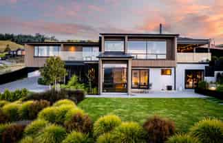 3 and 5 Jocelyn Way, Mosgiel