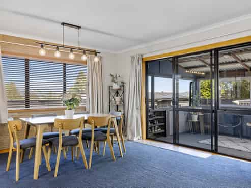 1/24 Kiddle Drive, Hilltop