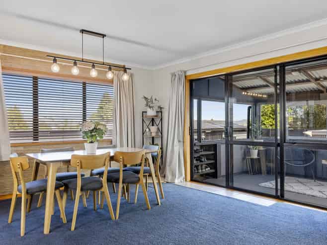 1/24 Kiddle Drive, Hilltop