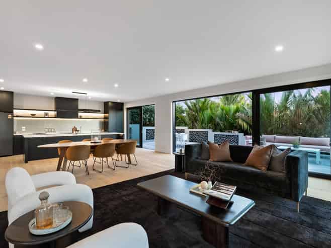 298A Riddell Road, Glendowie