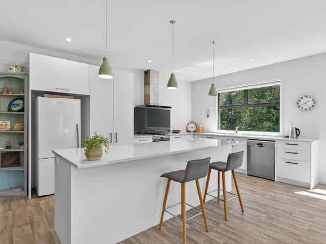 6A Holiday Crescent, Mangawhai Heads