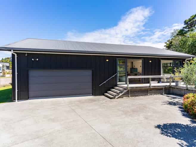 6A Holiday Crescent, Mangawhai Heads