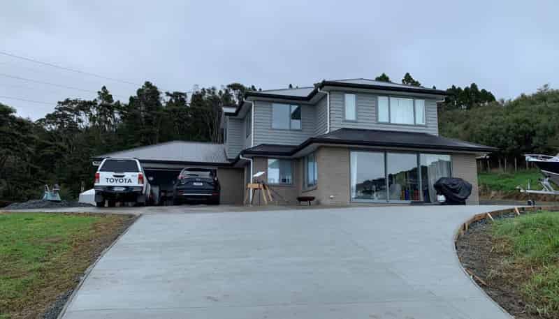 194 Pinchgut Road , Kaukapakapa