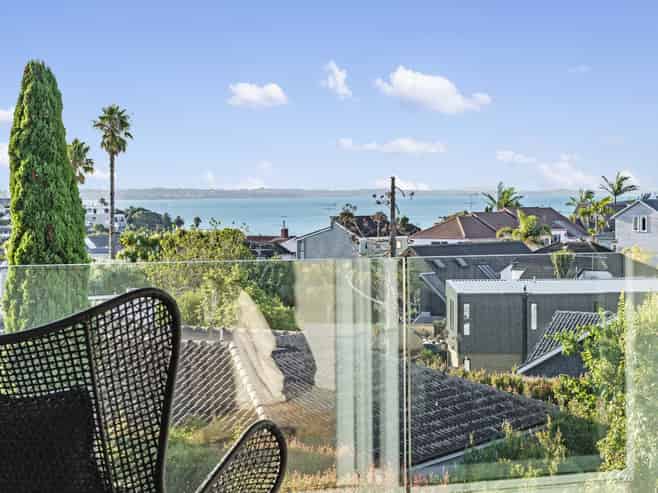 35 Brilliant Street, St Heliers