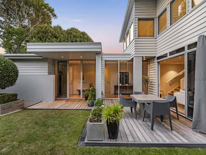 35 Brilliant Street, St Heliers