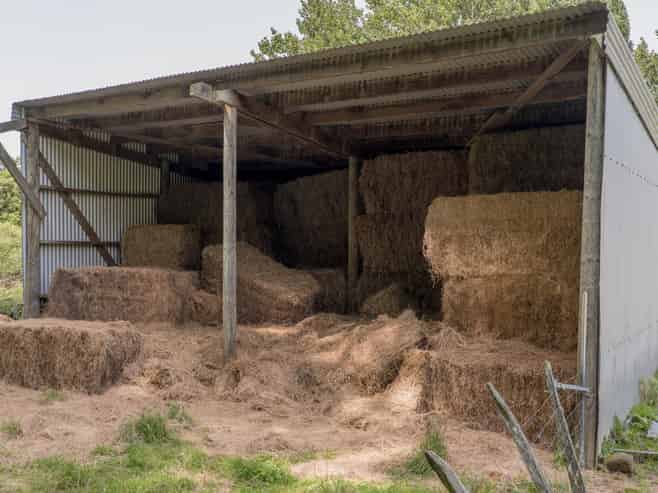 175 Barrys Bay Valley Road, Duvauchelle