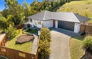 6 olivias Place, Stoke