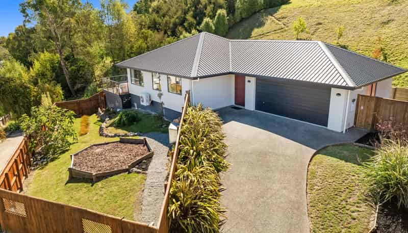 6 olivias Place, Stoke