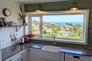 54 Tomahawk Road, Andersons Bay