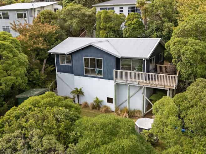 57A Mandalay Terrace, Khandallah