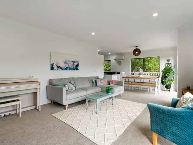 57A Mandalay Terrace, Khandallah