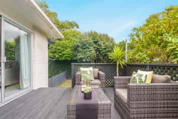 1/10 Denver Grove, Totara Park