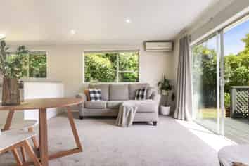 1/10 Denver Grove, Totara Park