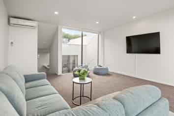 15 The Boardwalk, Freemans Bay