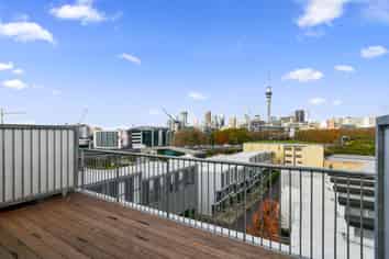 15 The Boardwalk, Freemans Bay