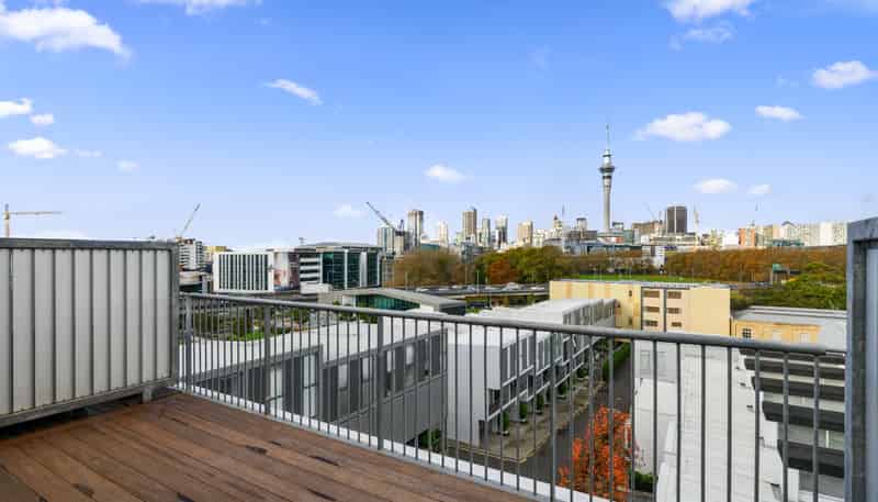 15 The Boardwalk, Freemans Bay