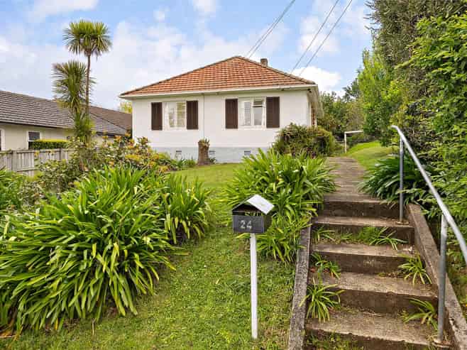 24 Bonnie Brae Road, Meadowbank