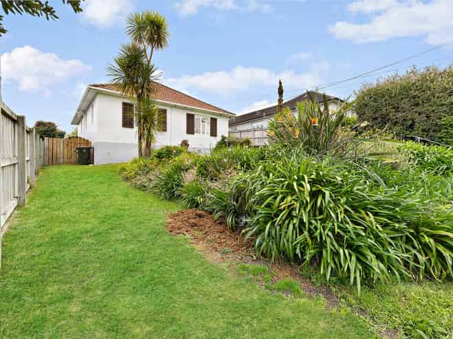 24 Bonnie Brae Road, Meadowbank