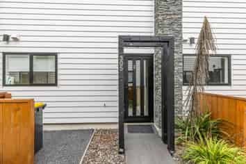 2/305 Armagh Street, Christchurch Central