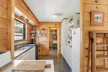 42 Mina Road, Cheviot