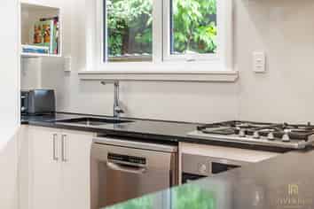 16 Wilfred Street, Tawa