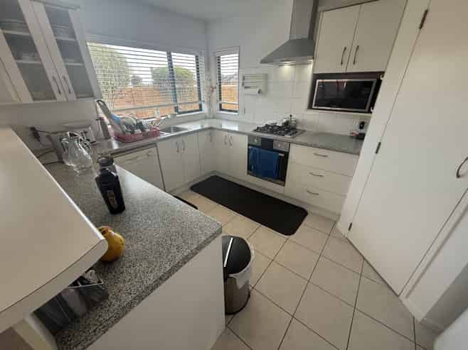 1/338 Mount Albert Road, Mount Roskill