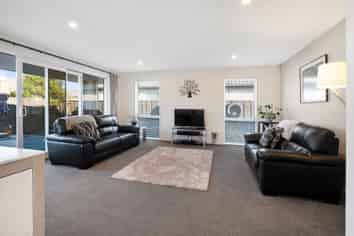 25 Waituna Street, Pegasus