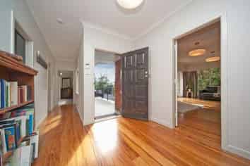 11 Korokino, Greenlane