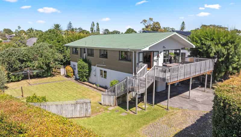 14 Imatra Place, Sunnyhills