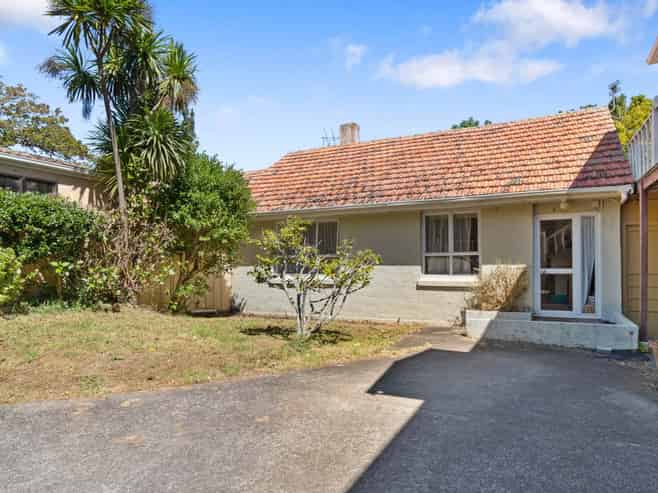 1-4 & 5-8/441 Dominion Road, Mount Eden