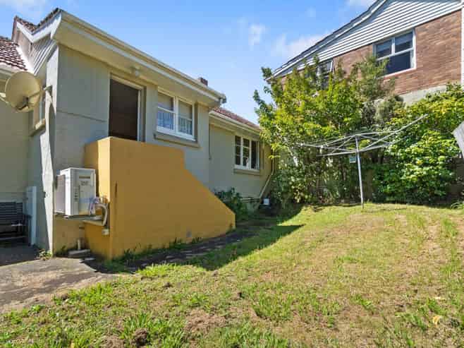 2/441 Dominion Road, Mount Eden